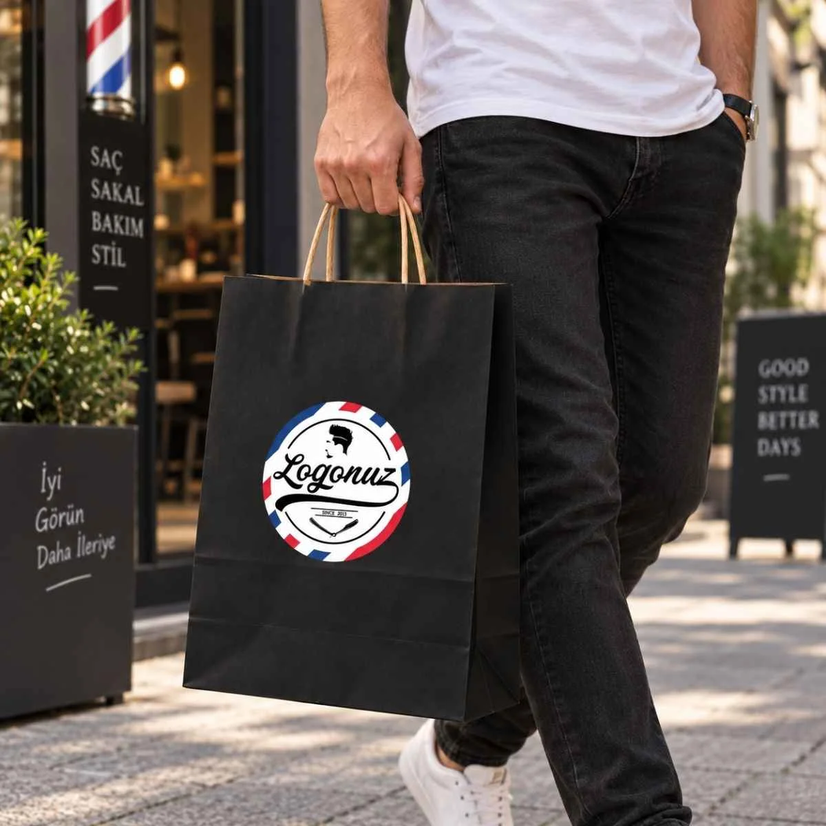 Logo Baskılı Siyah Kraft Çanta 4